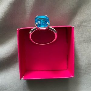 Avon ring